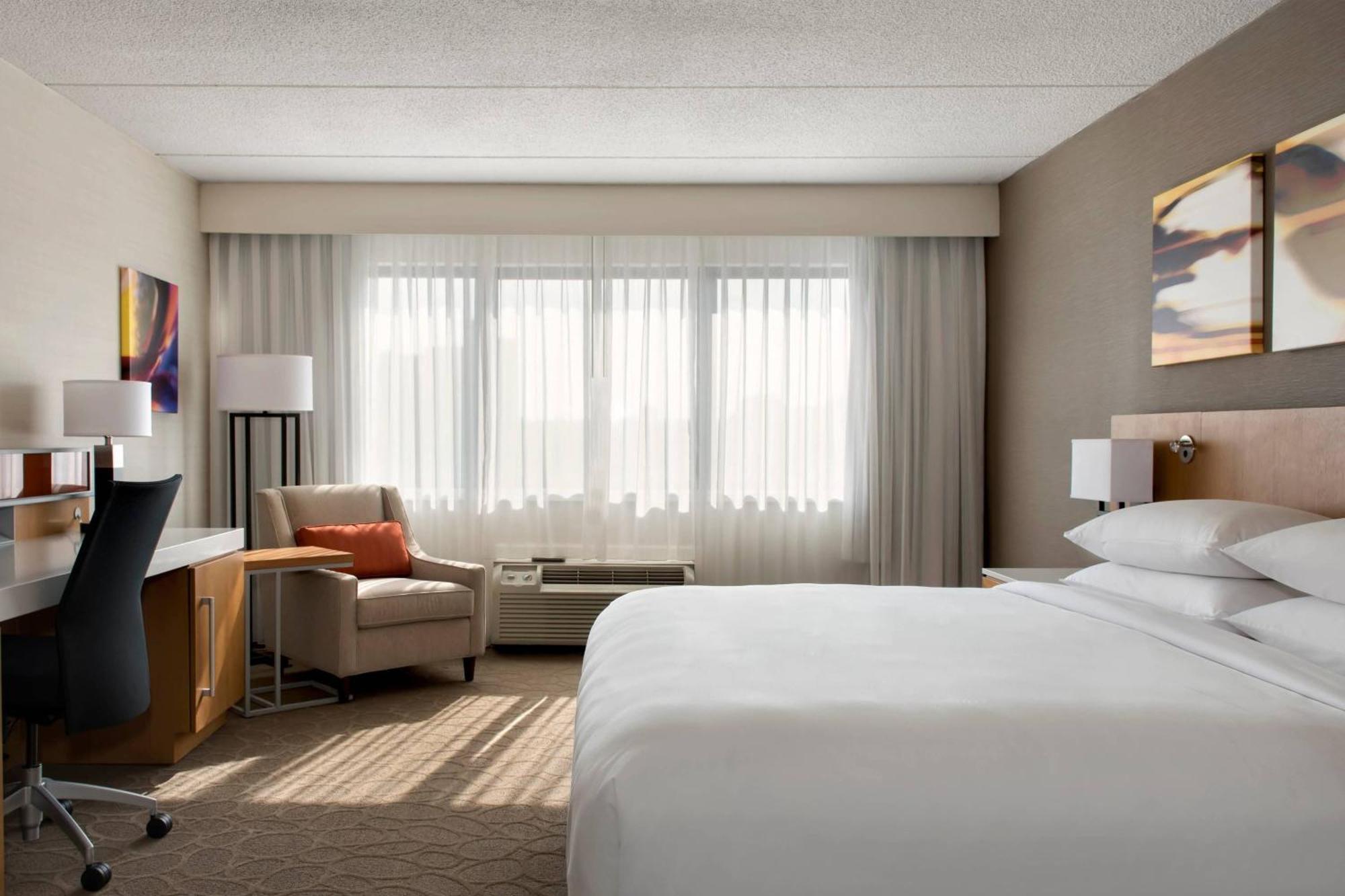 Delta Hotels By Marriott Utica Exteriér fotografie