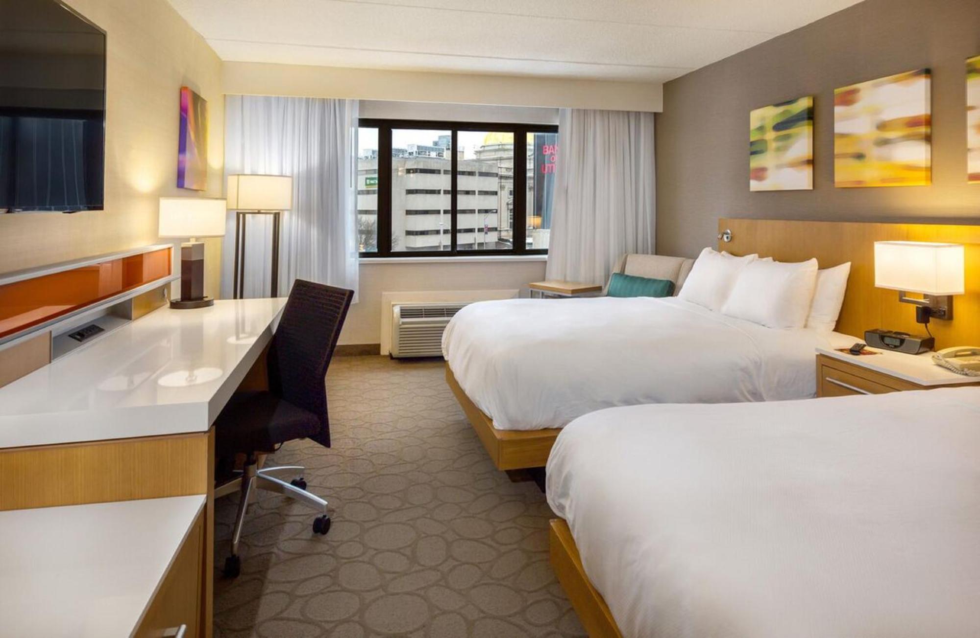 Delta Hotels By Marriott Utica Exteriér fotografie