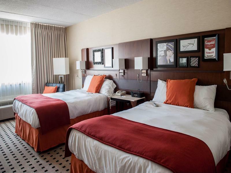 Delta Hotels By Marriott Utica Exteriér fotografie